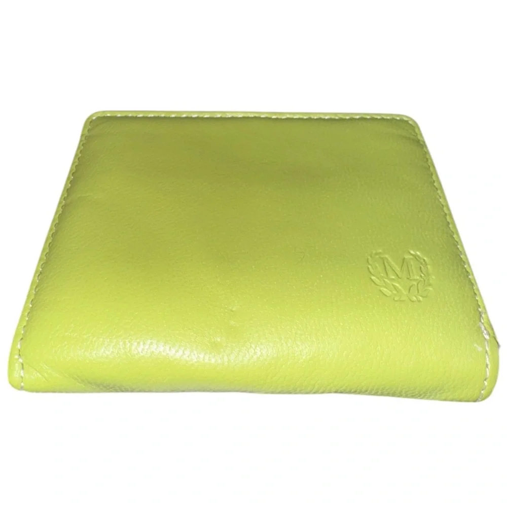 Green Genuine Leather Zip Wallet with Key Ring